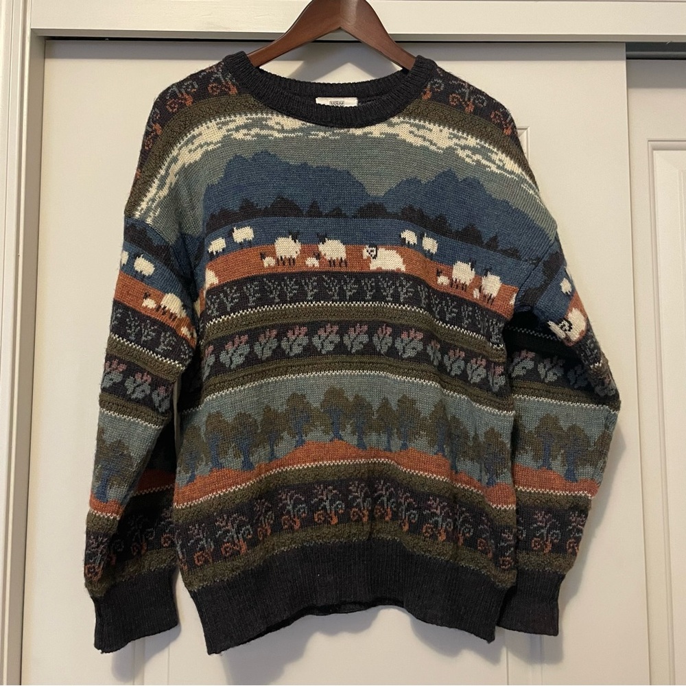 Vintage Cottagecore 100% Wool Sheep Lambs Sweater Countryside Mountains Nature